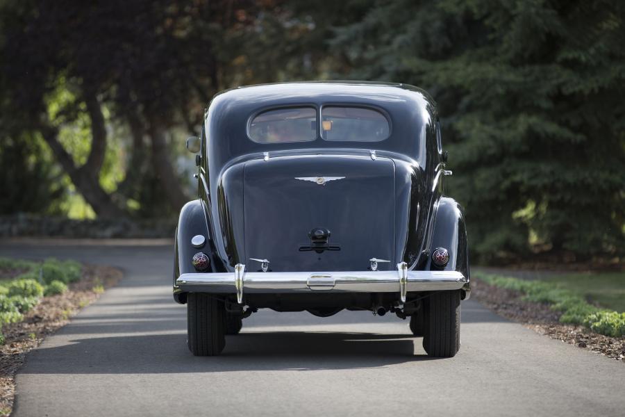  Chrysler Imperial Airflow Sedan (C-10) 1936 года  (фото 17 из 38)